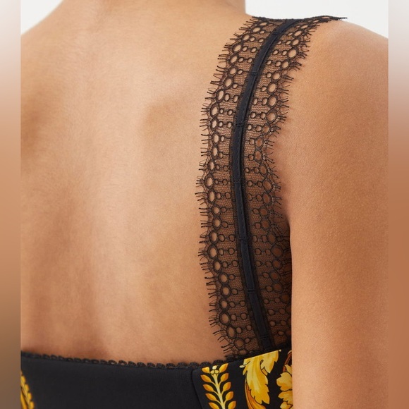 Baroque-Print Lace-Trimmed Silk-Twill Top - Picture 5 of 12